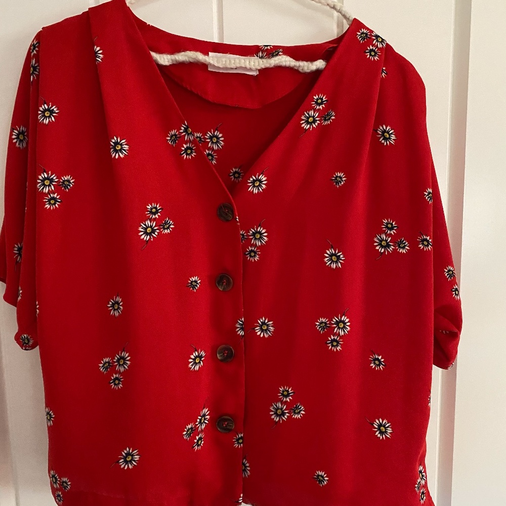 Red floral top